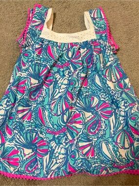 Kids 2T Lilly Pulitzer Blue, Teal & Pink Floral Dress with pink pom pom trim